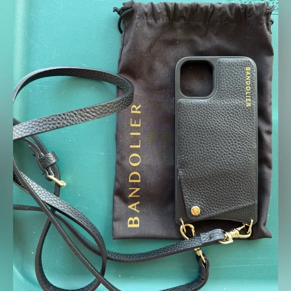 NWOT Bandolier Black Leather and Rifle Paper Co Clear/Floral Phone Case Set - Picture 2 of 5